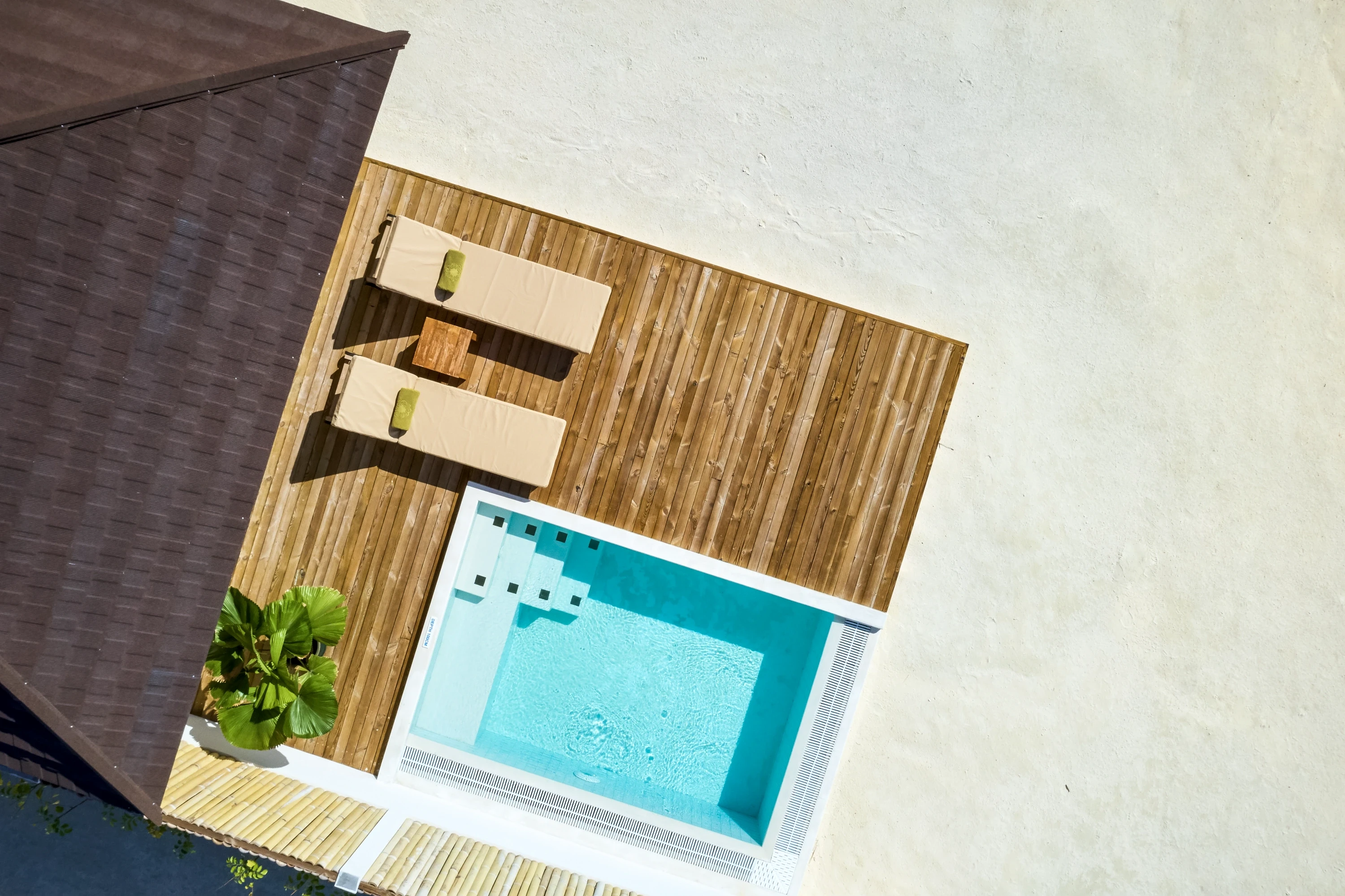 Grand Beach Villa with Pool