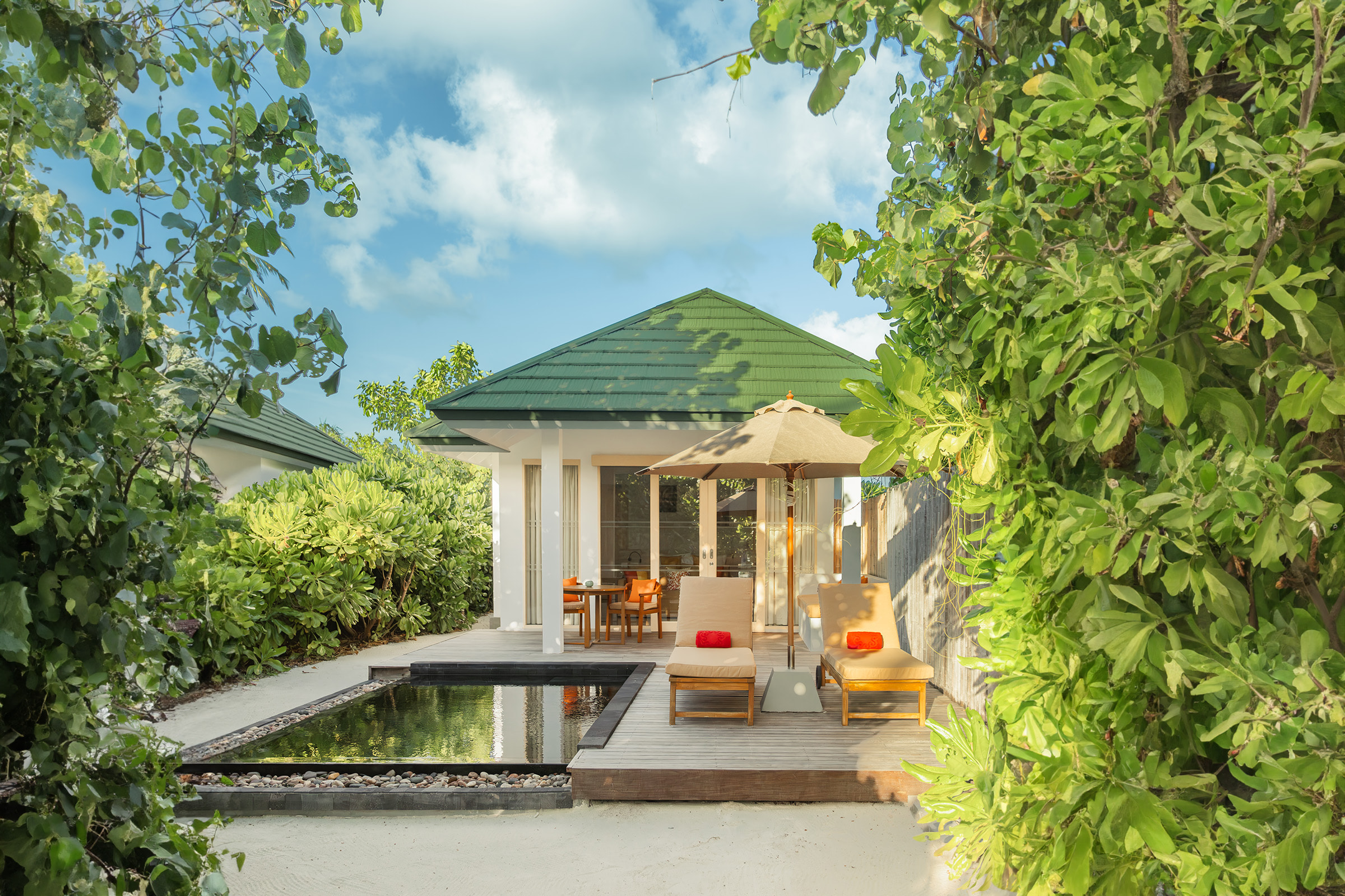Siyam World - All-Inclusive Sunset Pool Beach Villa | 4 Nights