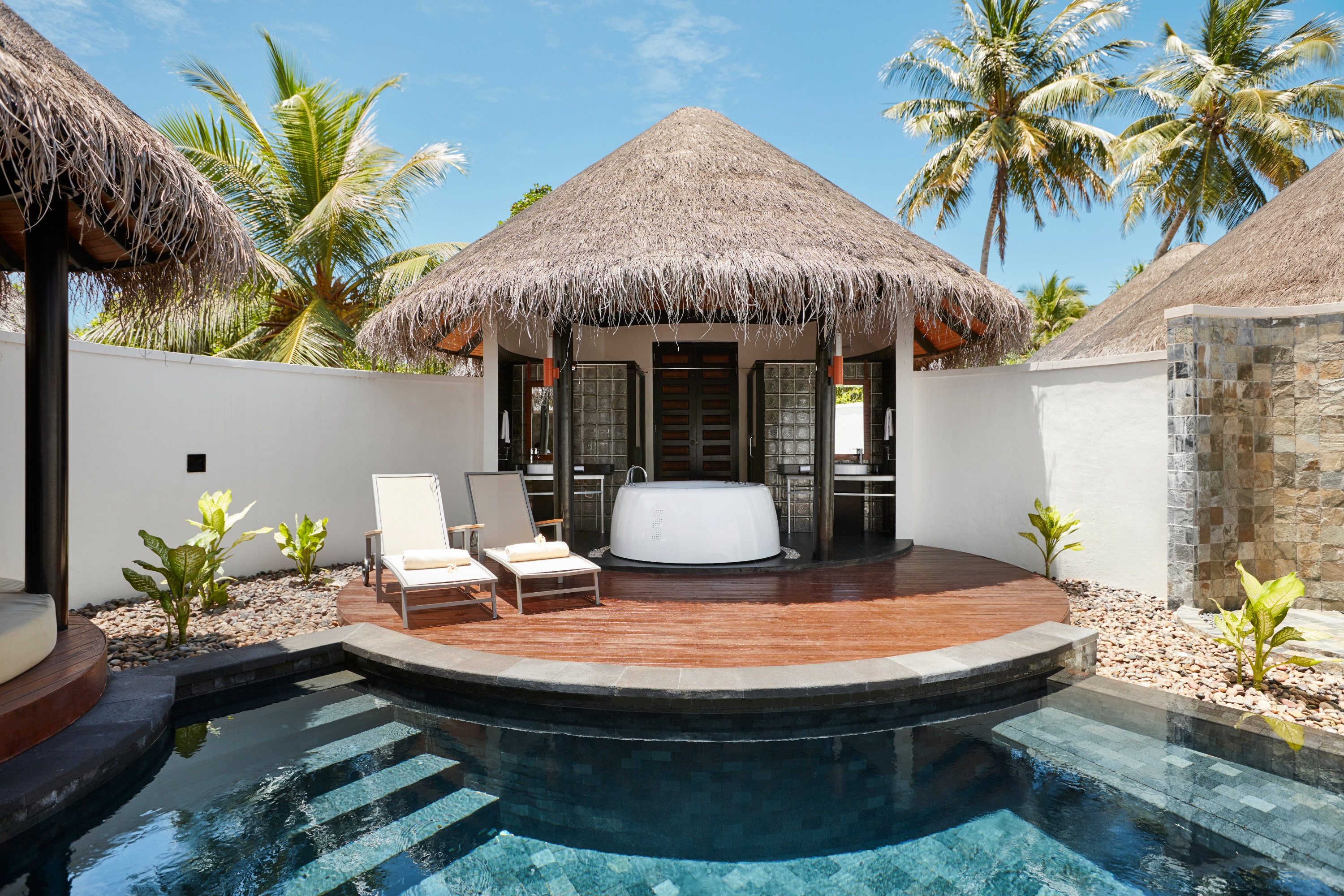 Sun Siyam Irufushi – Beach Villa with Pool Full Board | 4 Nights
