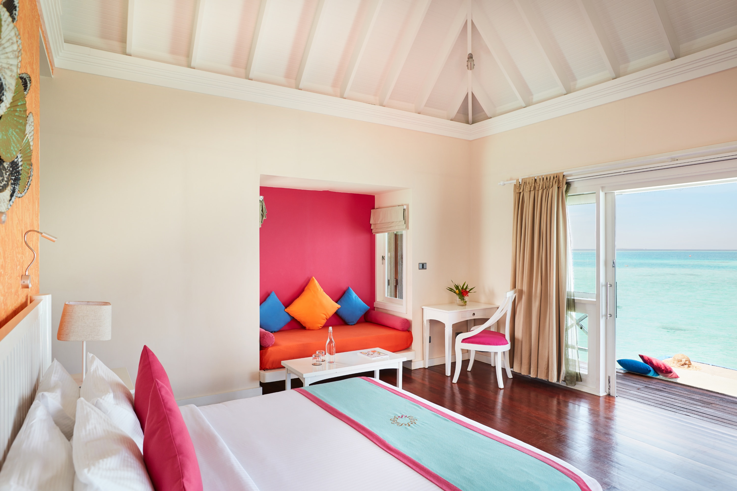 Sun Siyam Vilu Reef – All-Inclusive Water Villa with Pool | 4 Nights