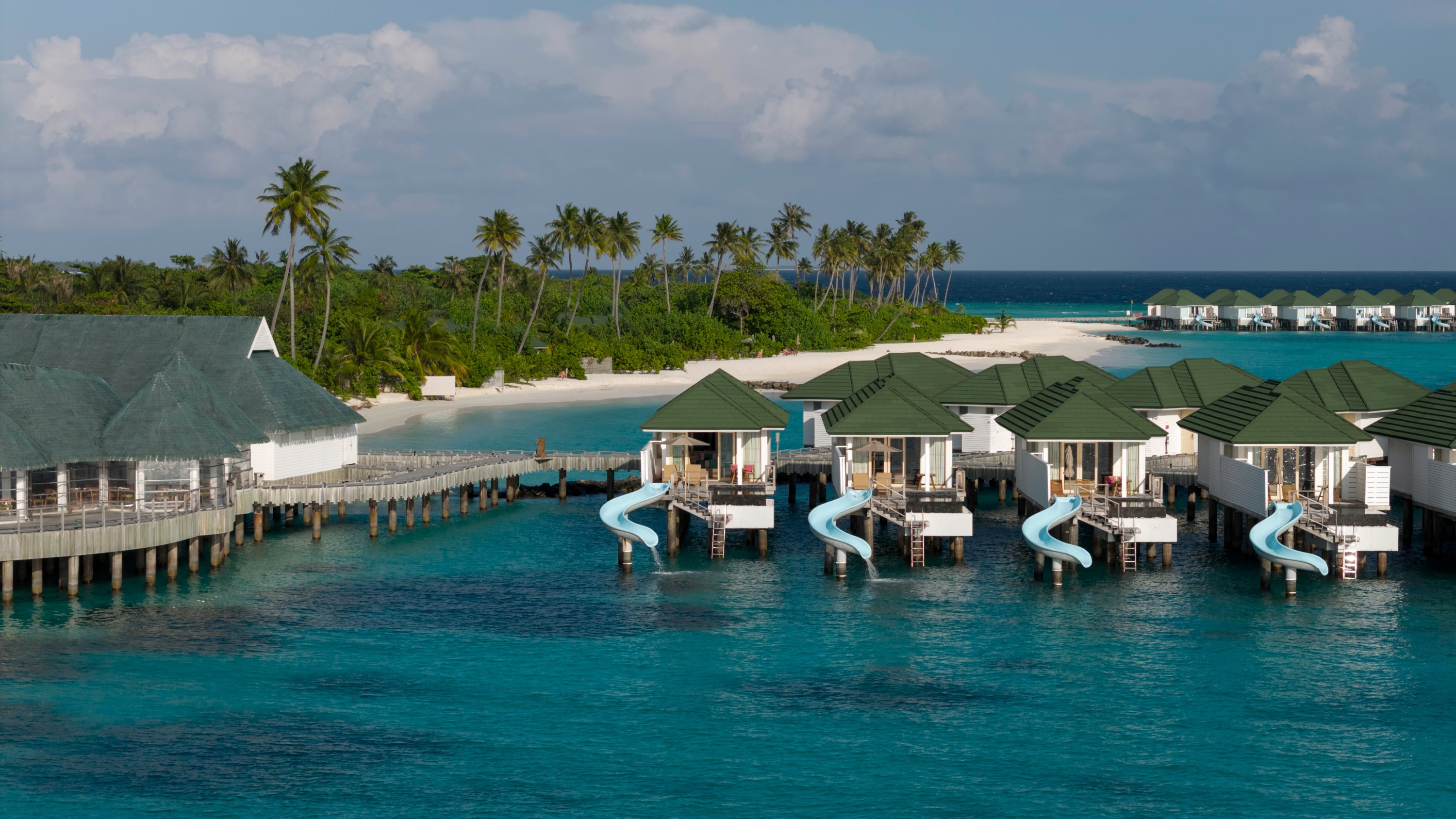  Siyam World - All-Inclusive Lagoon Villa With Pool + Slide | 4 Nights