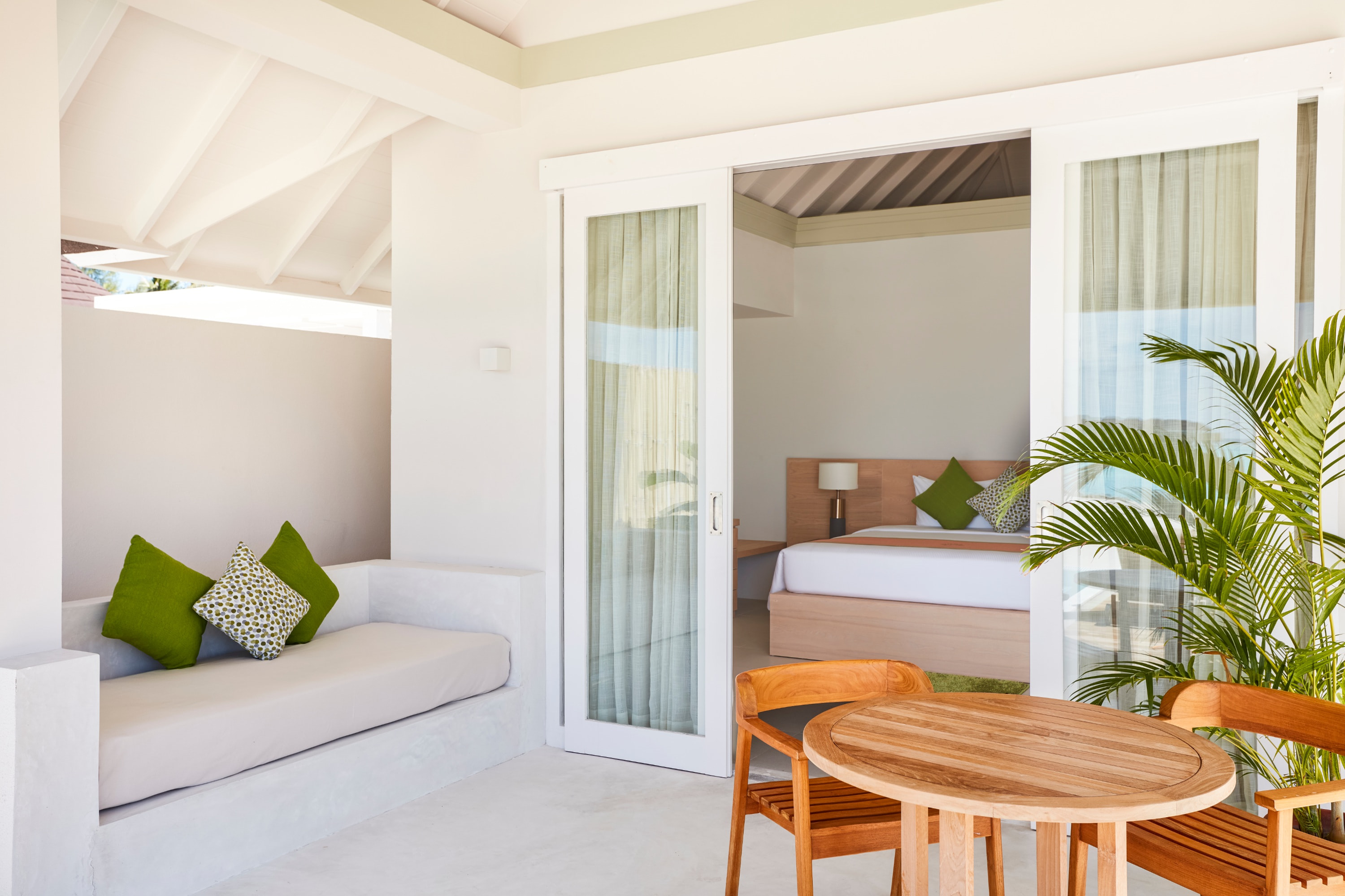 Sun Siyam Olhuveli – Grand Beach Villa with Pool Full Board | 4 Nights