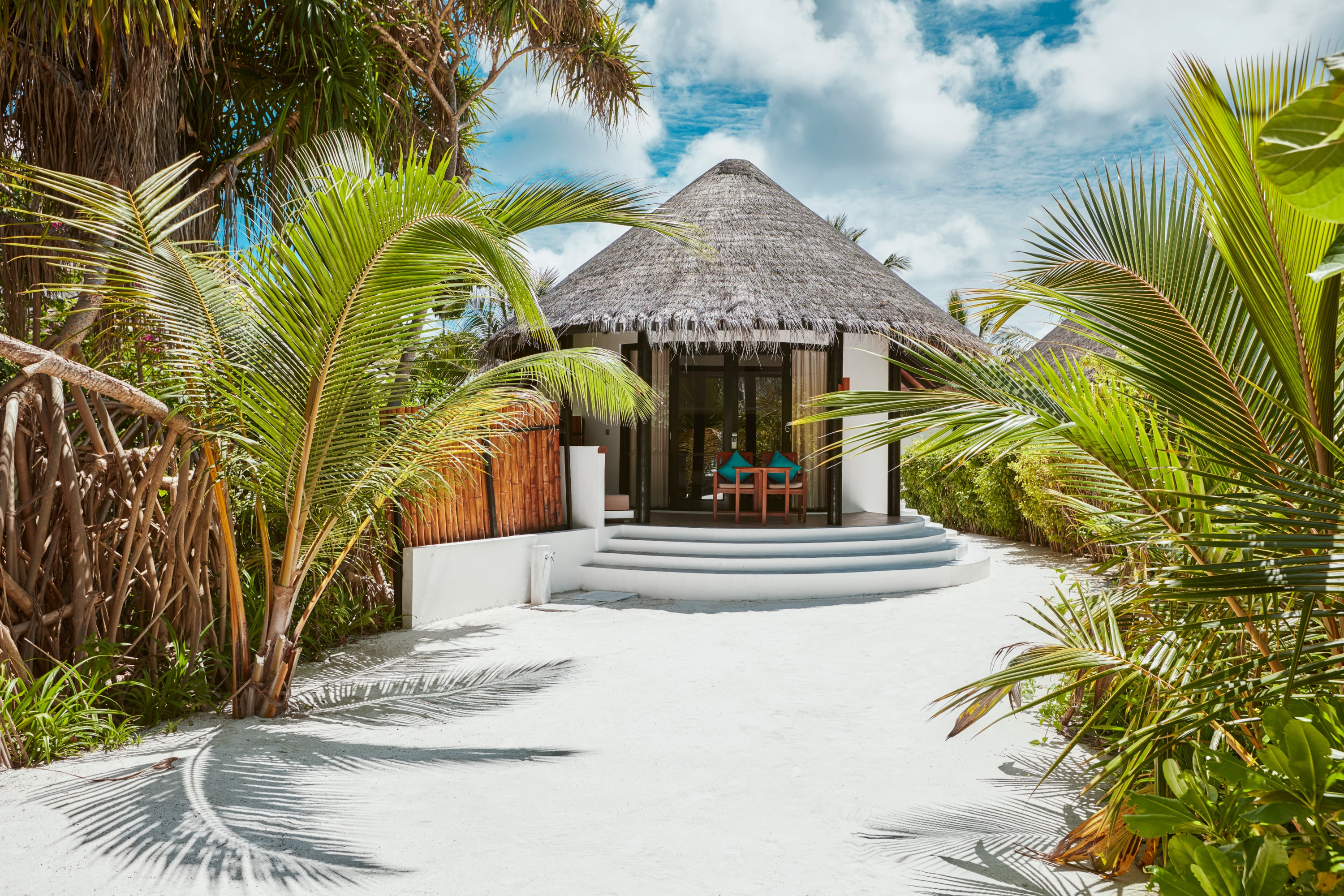 Sun Siyam Irufushi – Beach Villa with Pool Full Board | 4 Nights 
